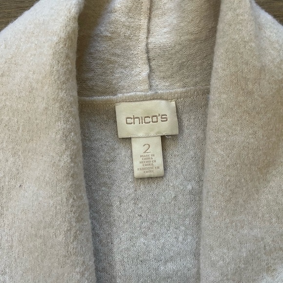 💥CLOSEOUT💥Chico's Soft Cream Wool Sweater Size 2 - Picture 3 of 4